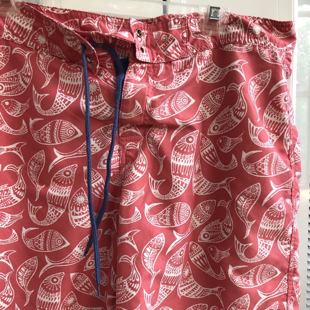 Vineyard Vines Swim Trunks (Pink)
